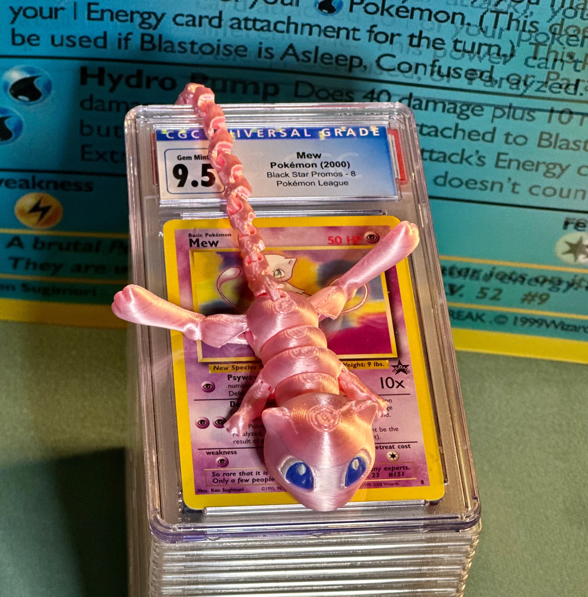 M e w articulated 3D printed toy